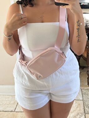 Abercrombie & Fitch White linen blend Cropped Tank Top
